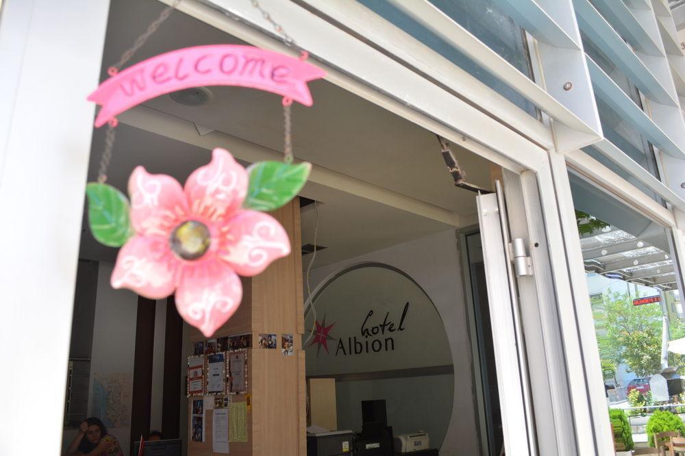 Hotel Albion Дуррес Екстер'єр фото