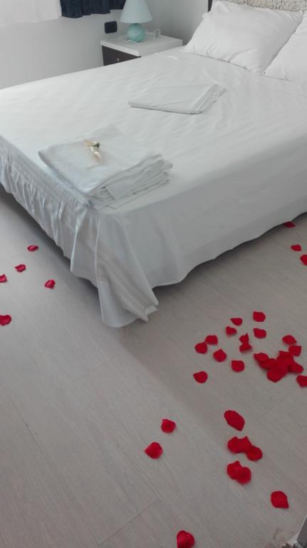 Hotel Albion Дуррес Екстер'єр фото