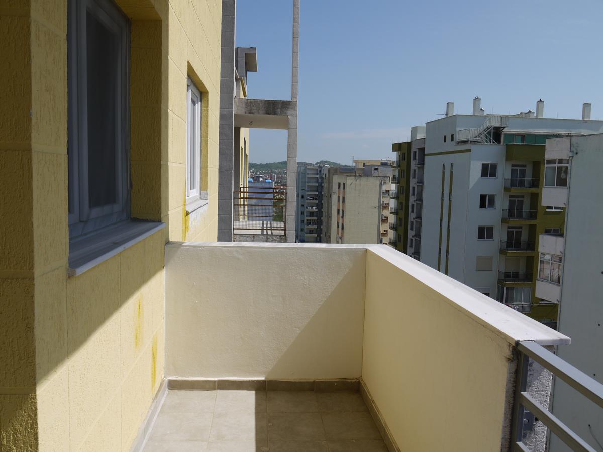 Hotel Albion Дуррес Екстер'єр фото